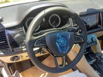 התקנה של קוקפיט וירטואלי (התקנת AID Skoda)