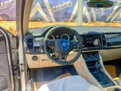 התקנה של קוקפיט וירטואלי (התקנת AID Skoda)