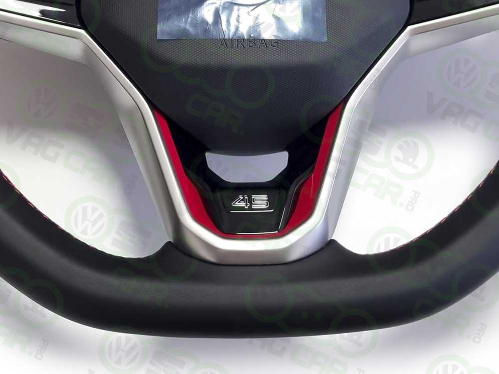 Volkswagen Golf 8 GTI Clubsport Edition 45 leather steering wheel